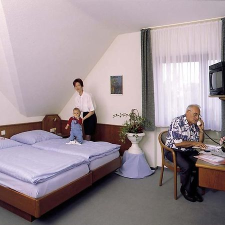 Hotel Ockenheim Zewnętrze zdjęcie